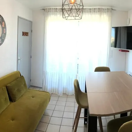 Appartement Climatise Avec Piscine & Mer Bleu Marine Lacanau Exterior photo