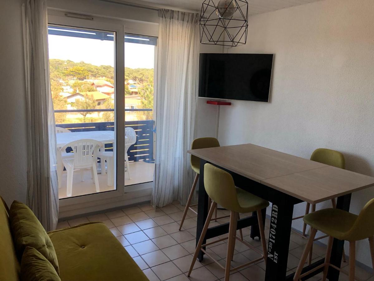 Climatise Avec Piscine & Bleu Marine Apartment *